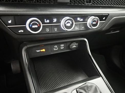 Certified 2024 Honda CR-V EX image 17