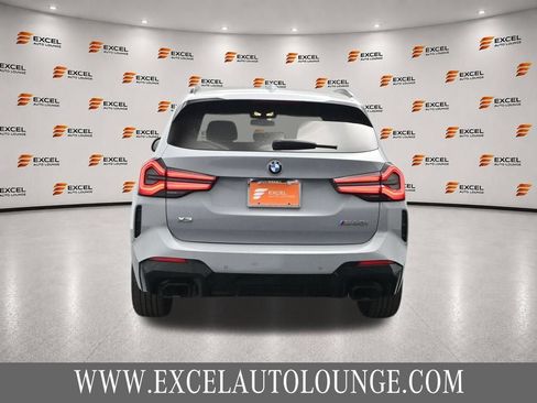 Used 2023 BMW X3 M40i AWD/4WD image 4