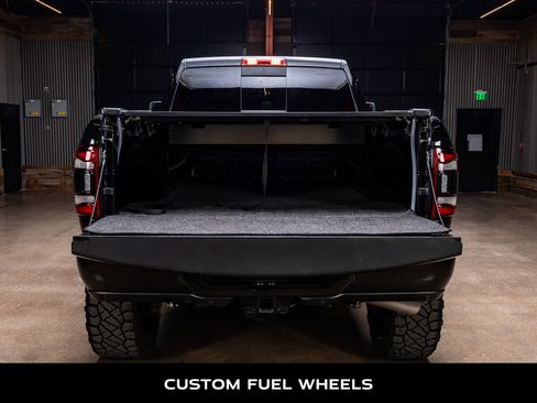 Used 2024 RAM 2500 Laramie w/ Night Edition AWD/4WD image 8