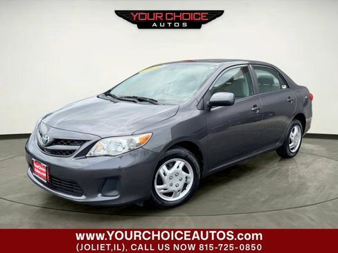 Used 2013 Toyota Corolla L FWD image 1
