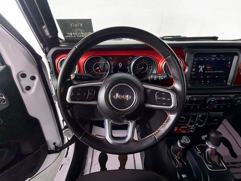 Used 2021 Jeep Wrangler Unlimited Rubicon w/ Uconnect 4C Nav & Sound Group image 11