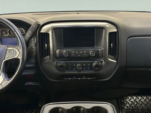 Certified 2018 Chevrolet Silverado 1500 LT w/ LT Eassist Package image 25