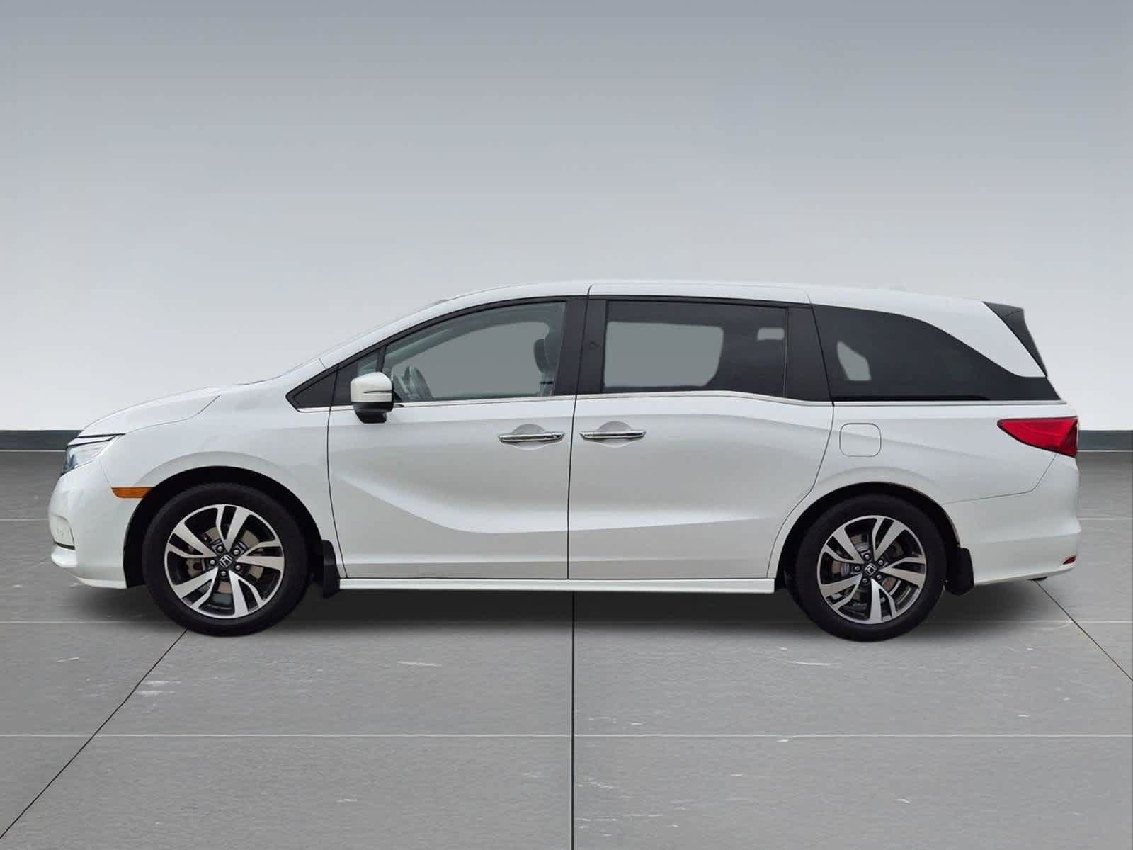 Used 2022 Honda Odyssey Touring image 3