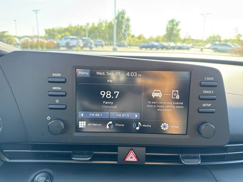 New 2025 Hyundai Elantra Sport w/ Cargo Package image 18