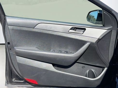Used 2018 Hyundai Sonata SE image 20