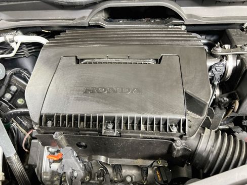 Used 2025 Honda Pilot Elite image 32