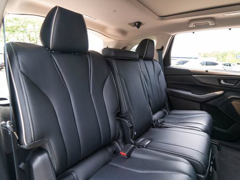 Certified 2024 Acura MDX SH-AWD w/ Advance Package image 47