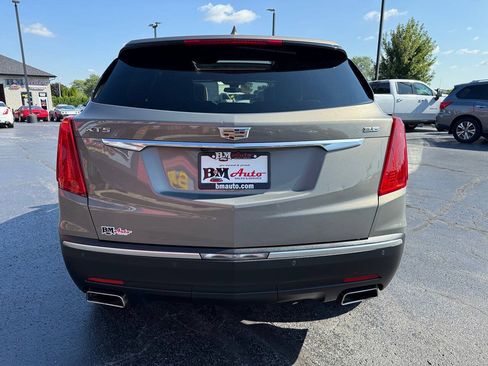 Used 2017 Cadillac XT5 Luxury w/ Driver Awareness Package FWD image 6