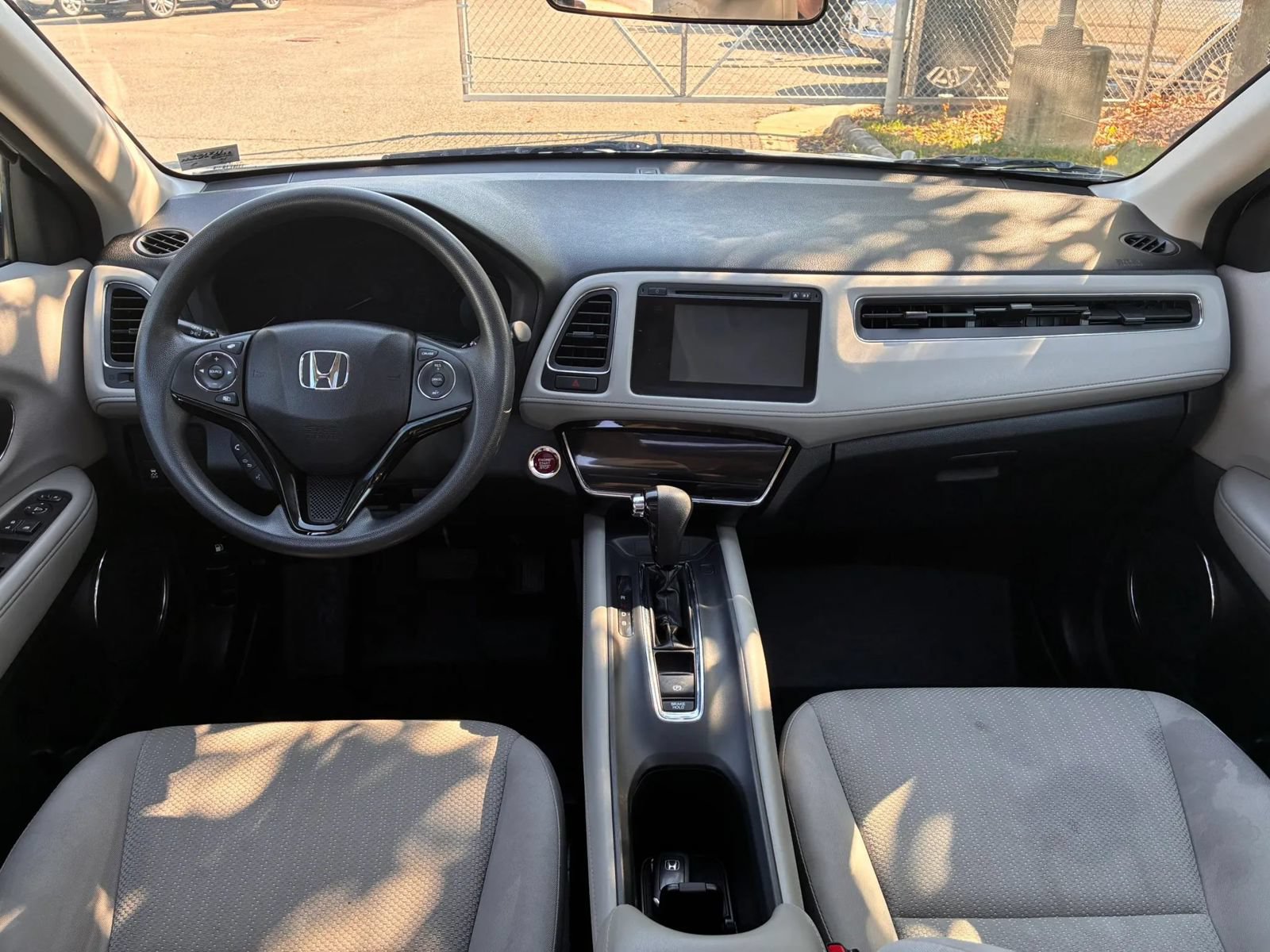 Used 2016 Honda HR-V EX image 23