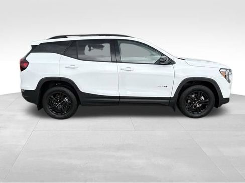Certified 2024 GMC Terrain AT4 AWD/4WD image 6