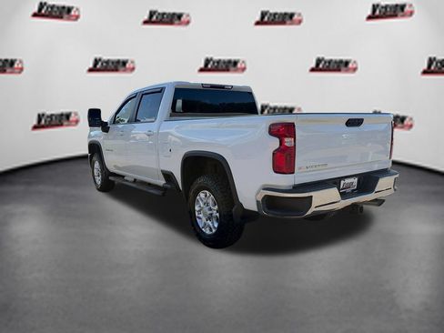 Used 2024 Chevrolet Silverado 2500 LT AWD/4WD image 8