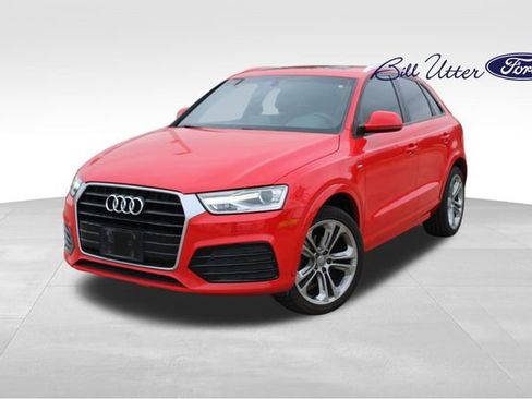 Used 2018 Audi Q3 2.0T Premium w/ Convenience Package image 1