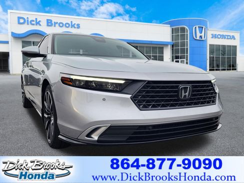 Certified 2024 Honda Accord Touring image 1