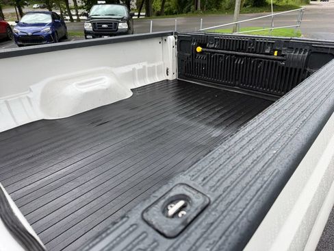 Used 2016 Ford F250 Lariat w/ Lariat Ultimate Package AWD/4WD image 18