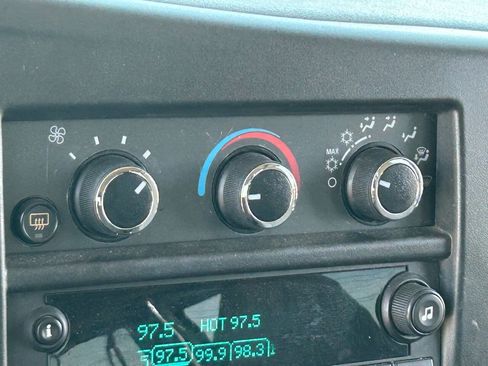 Used 2019 Chevrolet Express 3500 LT w/ LT Preferred Equipment Group RWD image 30