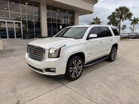 Used 2019 GMC Yukon Denali image 1