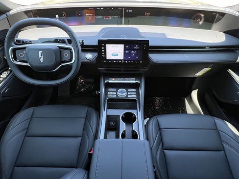 New 2025 Lincoln Nautilus Premier w/ Equipment Group 102A image 15