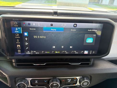 Used 2025 Jeep Wrangler Unlimited Sport S 4xe AWD/4WD image 12