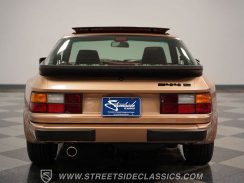 Used 1987 Porsche 944 S image 25