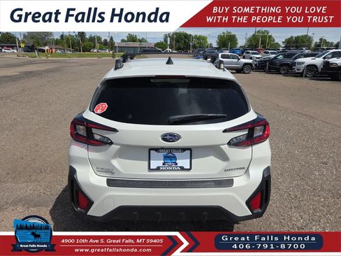 Used 2024 Subaru Crosstrek 2.0i Premium AWD/4WD image 6