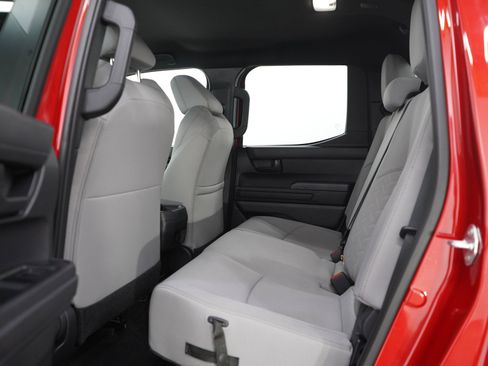 Used 2025 Toyota Tacoma 4x4 Double Cab image 17