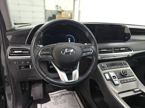 Used 2021 Hyundai Palisade Limited image 11