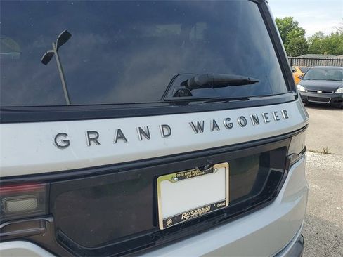 Used 2024 Jeep Grand Wagoneer L Series II w/ Quick Order Packagew 28T image 8