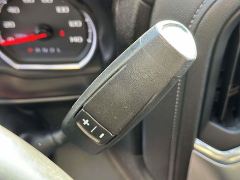 Used 2020 Chevrolet Silverado 1500 LTZ w/ LTZ Premium Package image 13