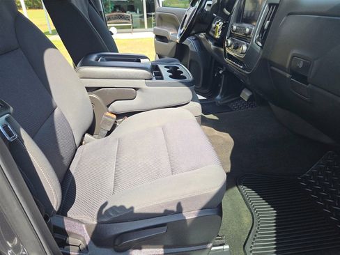 Used 2017 Chevrolet Silverado 1500 LT w/ All Star Edition image 10