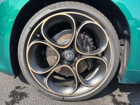 New 2025 Alfa Romeo Giulia Intensa w/ Driving Assist Package image 11