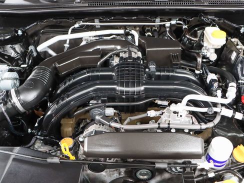 Used 2021 Subaru Crosstrek 2.0i Premium image 29