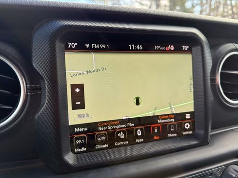 Used 2021 Jeep Wrangler Unlimited Sahara image 10