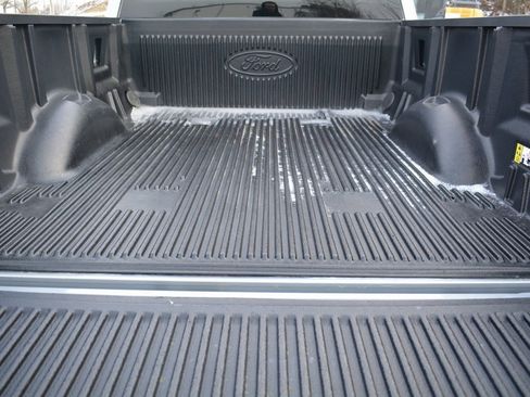 Used 2022 Ford F150 XLT image 21