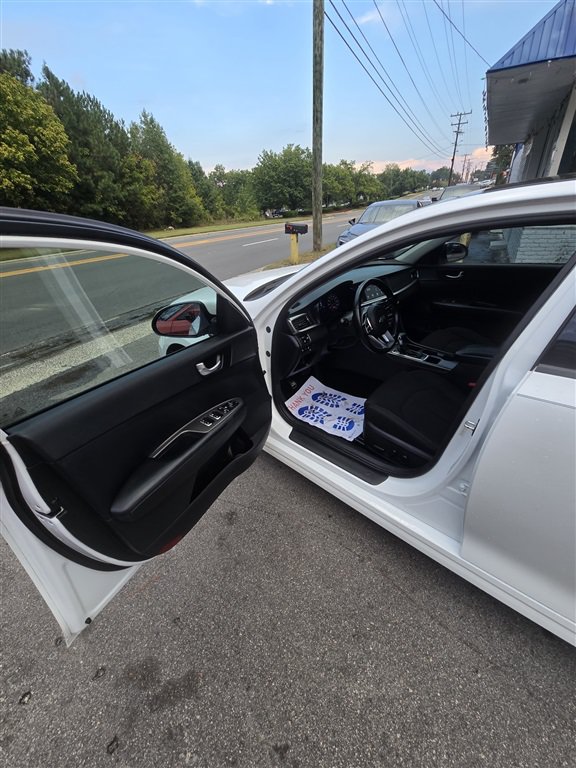 Used 2019 Kia Optima LX w/ LX Premium Package FWD image 10