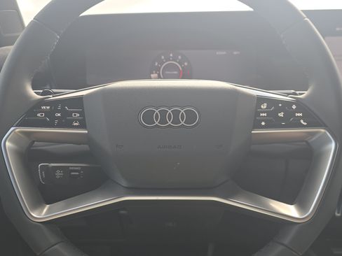 New 2026 Audi Q3 quattro 2.0T AWD/4WD image 23
