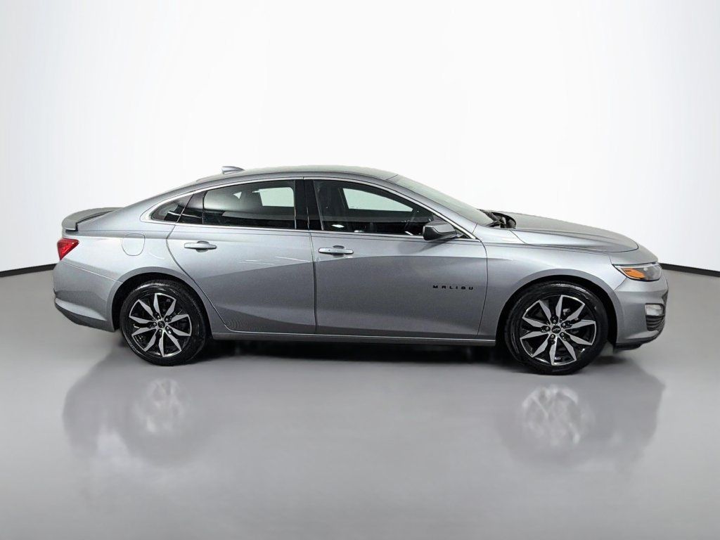 Used 2023 Chevrolet Malibu RS FWD image 8