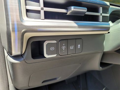 New 2025 Hyundai Santa Fe Calligraphy image 13