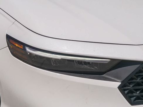 Used 2023 Honda Accord LX image 4