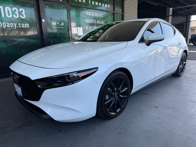 Used 2022 MAZDA MAZDA3 s FWD image 1
