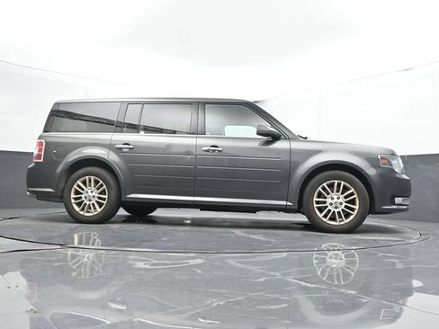 Used 2016 Ford Flex SEL FWD image 23