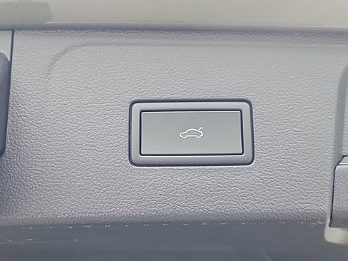 New 2026 Volkswagen Atlas SE AWD/4WD image 10