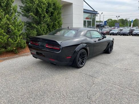 Used 2019 Dodge Challenger SRT Hellcat Redeye RWD image 5