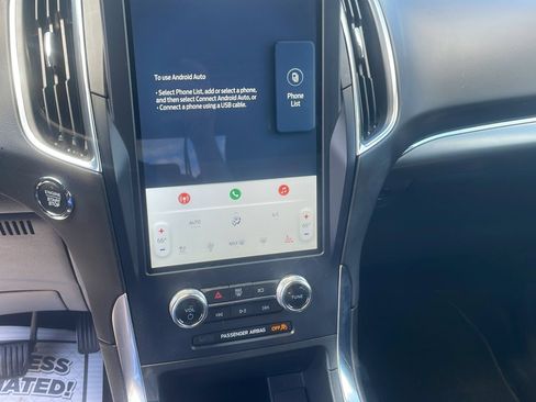 Certified 2023 Ford Edge Titanium AWD/4WD image 20