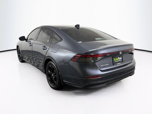 Used 2025 Honda Accord SE image 5