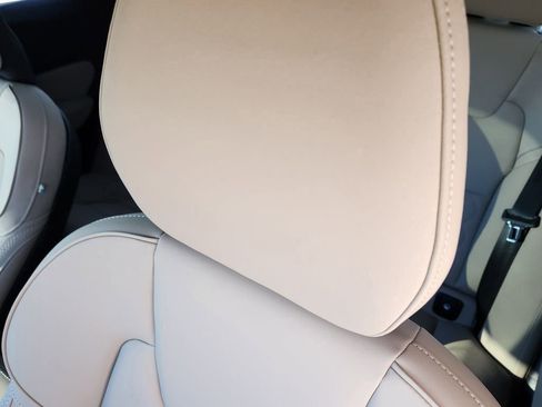 New 2026 Volvo XC60 B5 Plus w/ Climate Package image 5