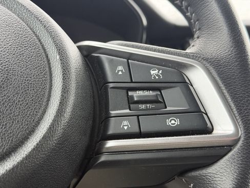 Used 2023 Subaru Outback Premium image 16