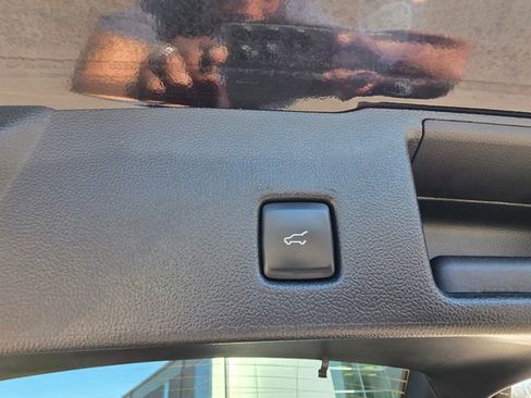 Used 2023 Ford Escape Active AWD/4WD image 30