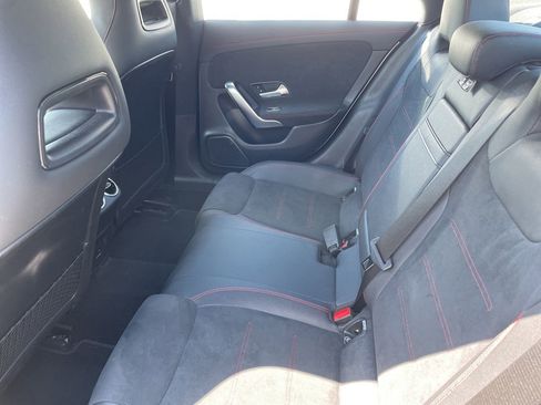 Used 2023 Mercedes-Benz CLA 250 image 6
