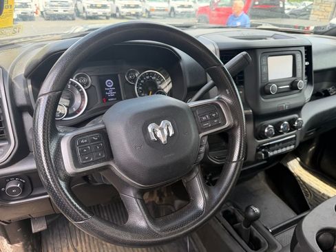 Used 2022 RAM 3500 Tradesman AWD/4WD image 9