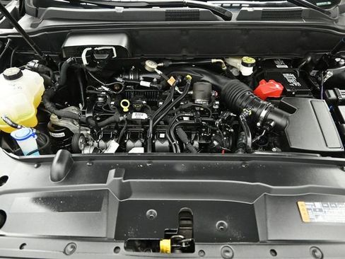 Certified 2023 Lincoln Nautilus Reserve w/ Equipment Group 202A image 35